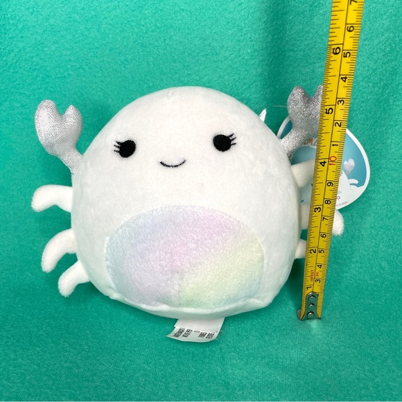 Magela the White Crab 5” Squishmallow - Picture 12 of 12